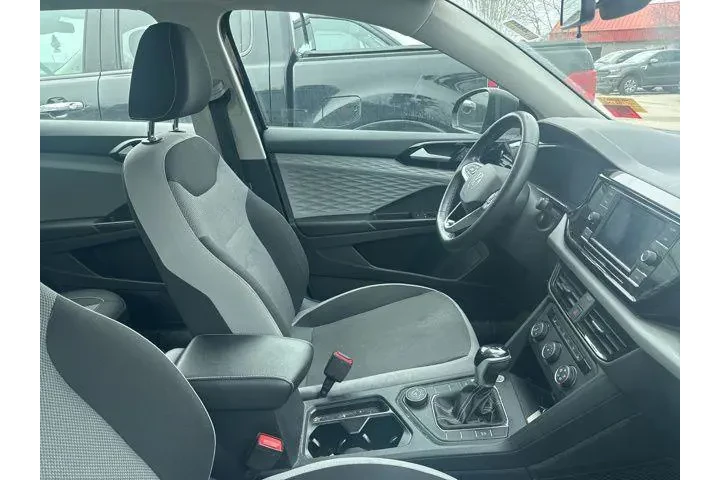 $15670 : Volkswagen Taos 2022 AWD S 4 image 5