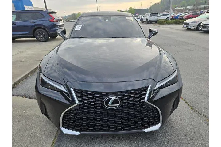 $34379 : Lexus IS 300 2022 4dr Sedan image 2