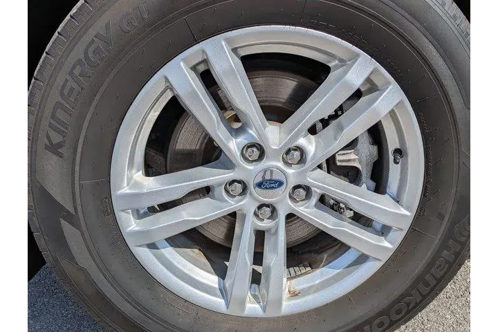 $30997 : Ford Explorer 2022 AWD XLT 4 image 10