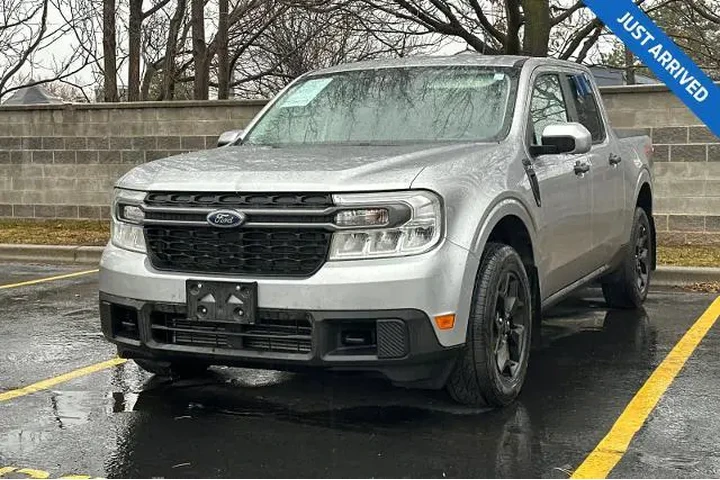 $25995 : Ford Maverick 2023 AWD XL 4d image 1