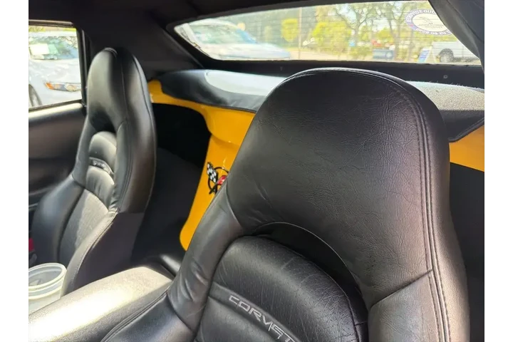 $17895 : Chevrolet Corvette 2002 2dr image 10