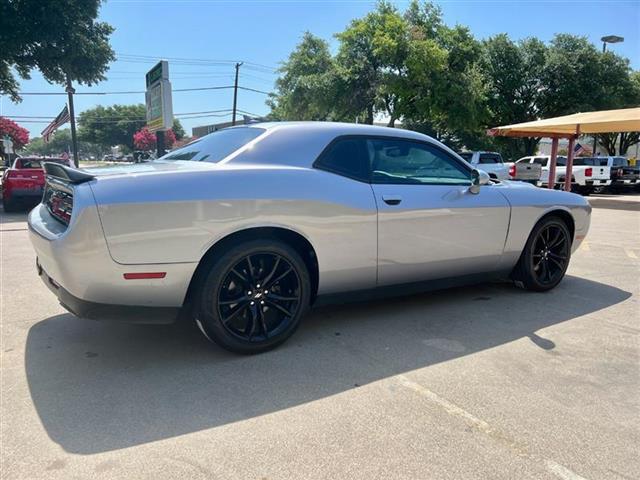 $16586 : 2017 DODGE CHALLENGER SXT Plus image 7