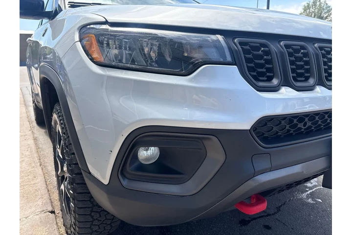 $24995 : 2025 Compass Trailhawk 4x4 image 6