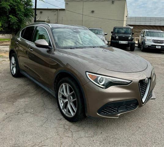 $17900 : 2019 Alfa Romeo Stelvio Ti image 3