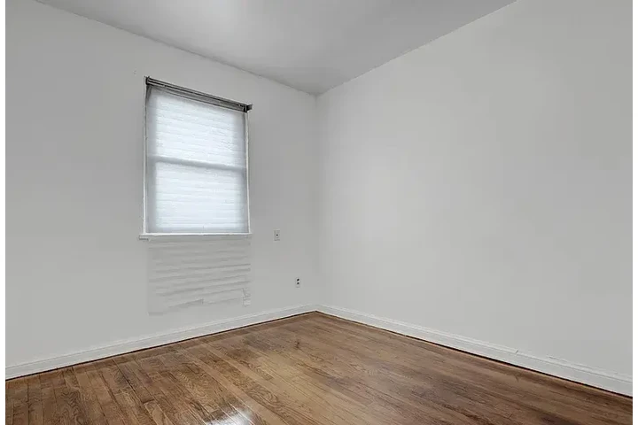 $1500 : HOUSE RENT IN WASHINGTON DC image 5