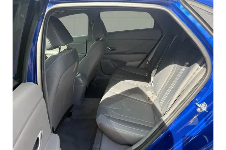 $15885 : Hyundai ELANTRA 2023 SEL 4dr image 4