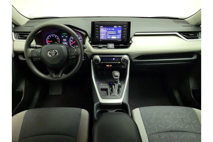 $19998 : Toyota RAV4 2020 XLE 4dr SUV image 9