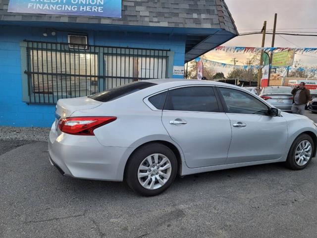 $11999 : 2016 Altima 2.5 S image 10