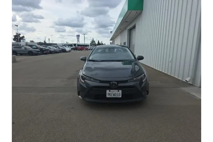 $20800 : Toyota Corolla 2024 LE 4dr S image 2