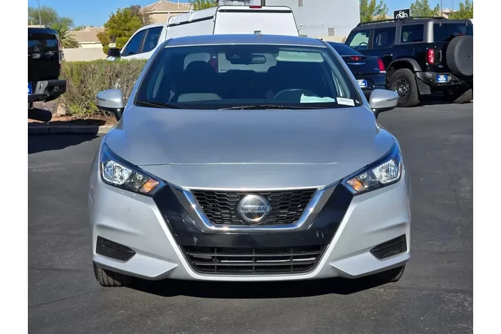 $10676 : Nissan Versa 2021 SV 4dr Sed image 8