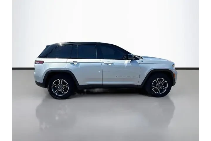 $32288 : Jeep Grand Cherokee 2022 4x4 image 4