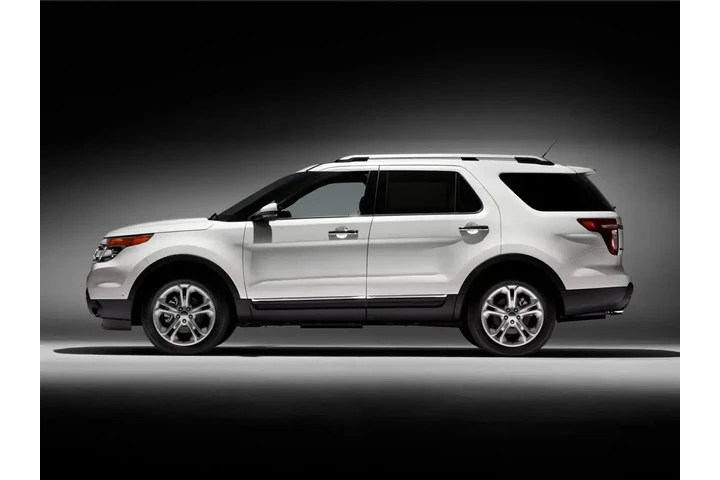 $4990 : Ford Explorer 2015 XLT 4dr S image 1