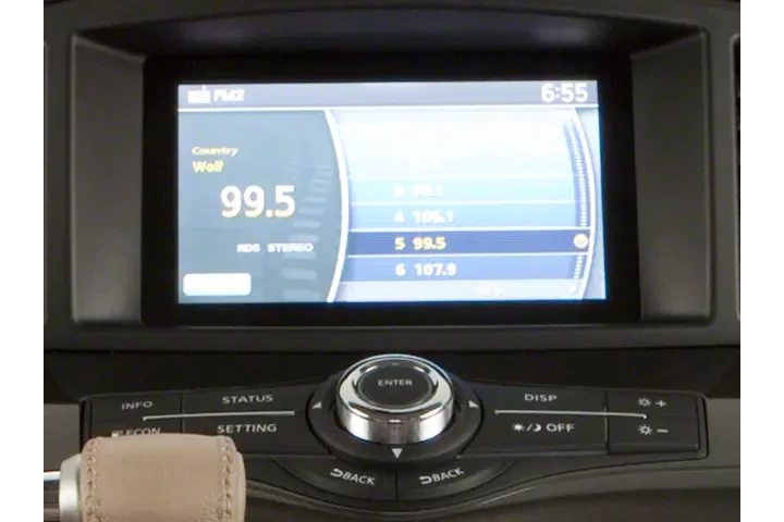 2013 Quest 3.5 SL image 10