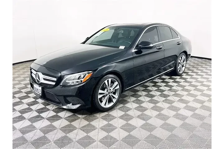 $26800 : Mercedes-Benz C-Class 2021 C image 3