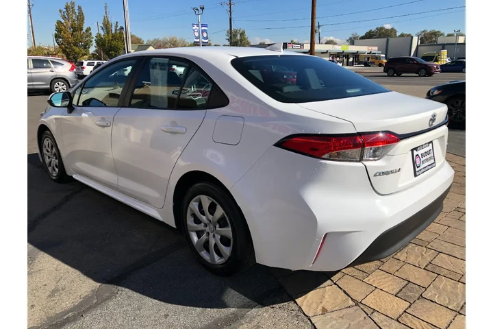 $21238 : 2024 Corolla LE image 5