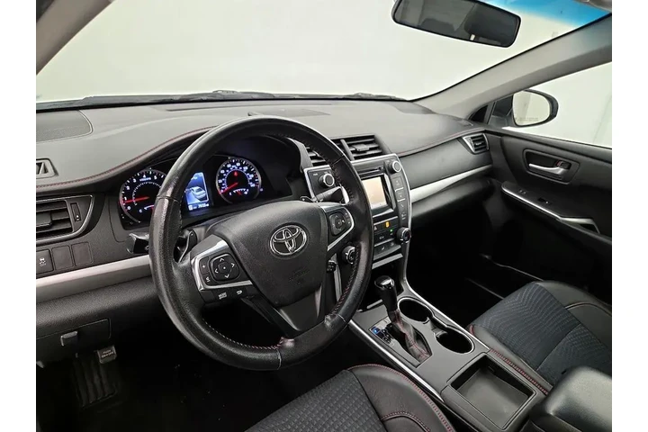 $17998 : Toyota Camry 2015 SE 4dr Sed image 9