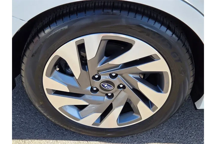 $31588 : Subaru Legacy 2023 AWD Touri image 9