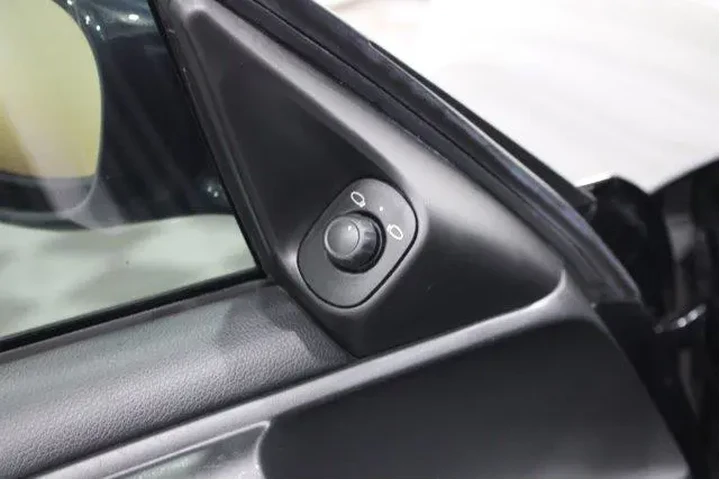 $39988 : Porsche 911 2005 Carrera 2dr image 9