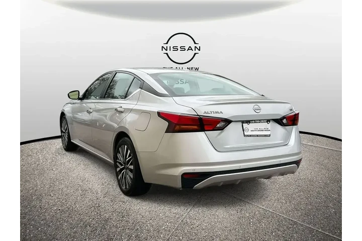 $18785 : Nissan Altima 2024 2.5 SV 4d image 7