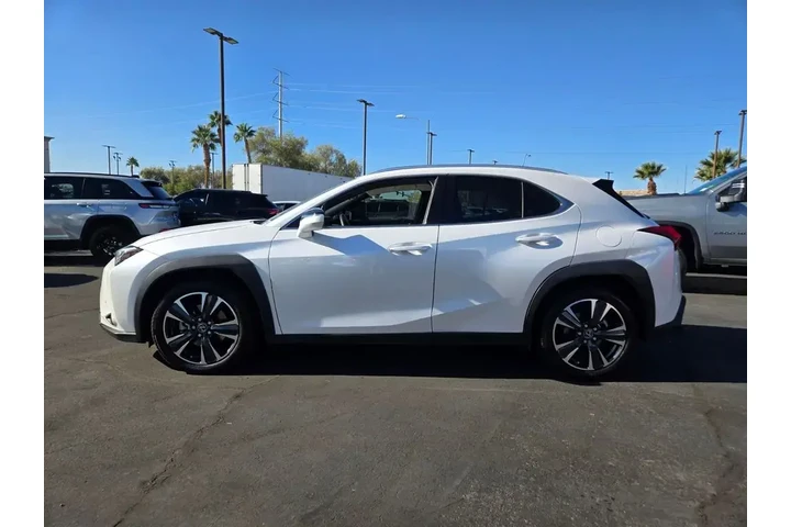 $24694 : Lexus UX 200 2021 4dr Crosso image 3