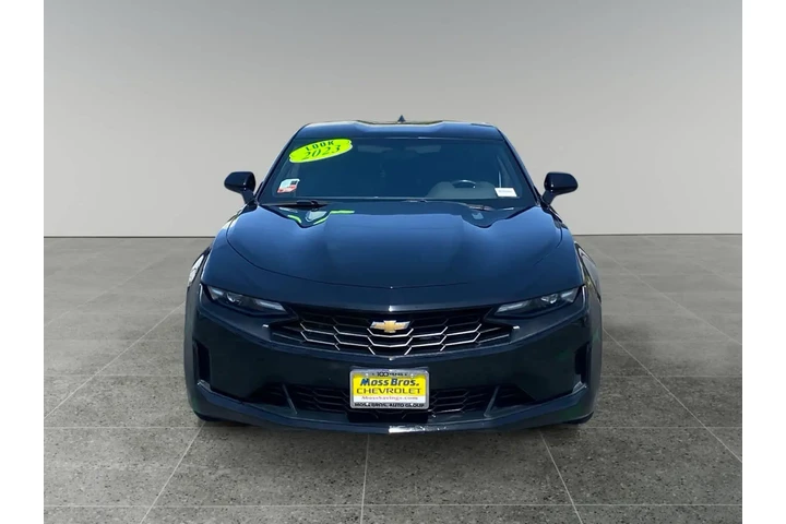 $33302 : Chevrolet Camaro 2023 LT 2dr image 8