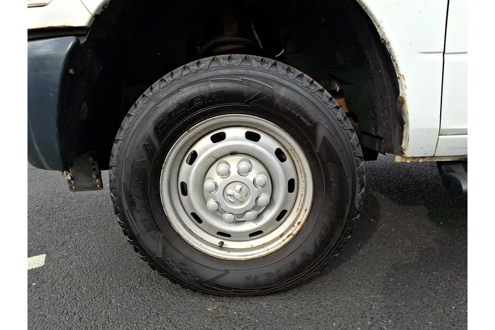 $27900 : 2012 RAM 3500 Regular Cab 4WD image 10