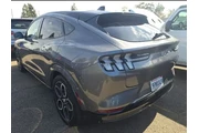$35800 : Ford Mustang Mach-E 2023 AWD thumbnail