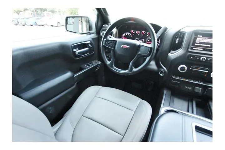 $31000 : Chevrolet Silverado 1500 202 image 7
