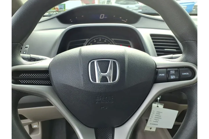 $8900 : Honda Civic 2010 LX 4dr Seda image 5