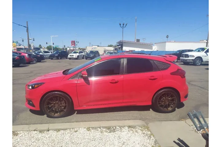 $12795 : 2015 Focus ST image 6