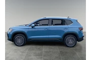 $25600 : Volkswagen Taos 2025 SE 4dr thumbnail