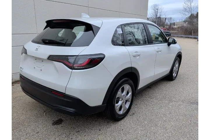 $25990 : Honda HR-V 2025 AWD LX 4dr C image 5