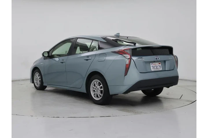 $15998 : Toyota Prius 2016 Three 4dr image 2