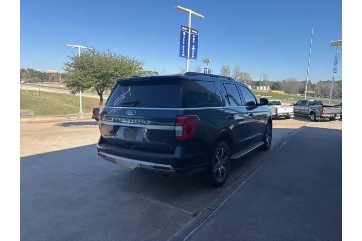 $39988 : Ford Expedition 2022 4x2 XLT image 8
