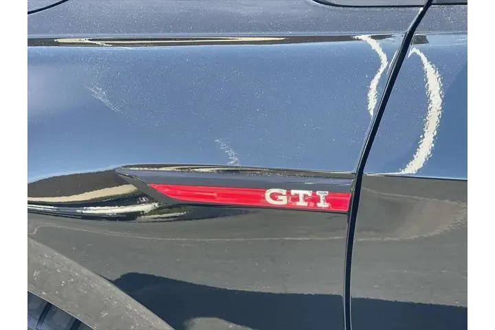 $31498 : Volkswagen Golf GTI 2024 380 image 6