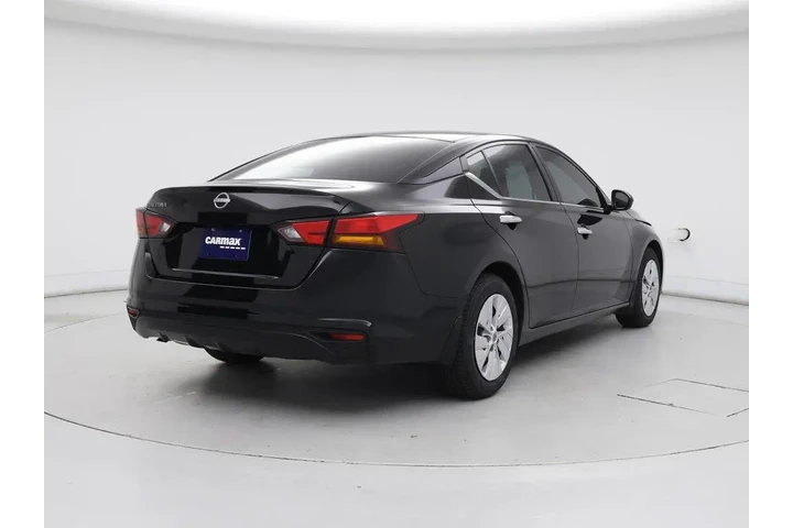 $19998 : Nissan Altima 2023 2.5 S 4dr image 8