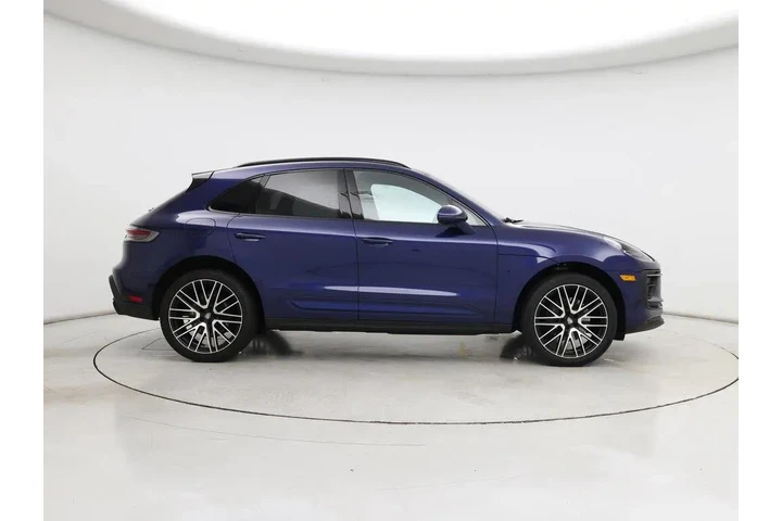 $38998 : Porsche Macan 2022 AWD 4dr S image 7