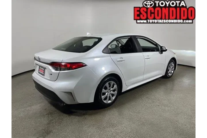 $23495 : Toyota Corolla 2024 LE 4dr S image 3