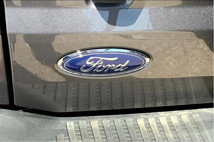 $37926 : Ford Bronco 2021 4x4 Badland image 9