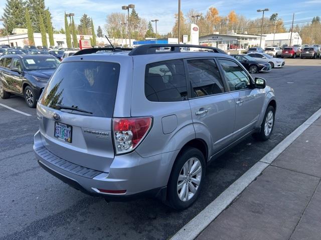 $7990 : 2012  Forester 2.5X image 5