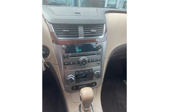 $7990 : Chevrolet Malibu 2012 LTZ 4d image 4