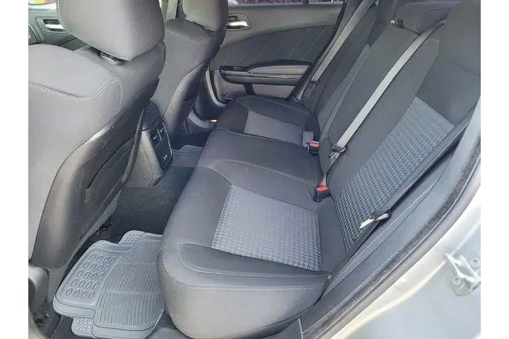 $25800 : Dodge Charger 2022 GT 4dr Se image 6