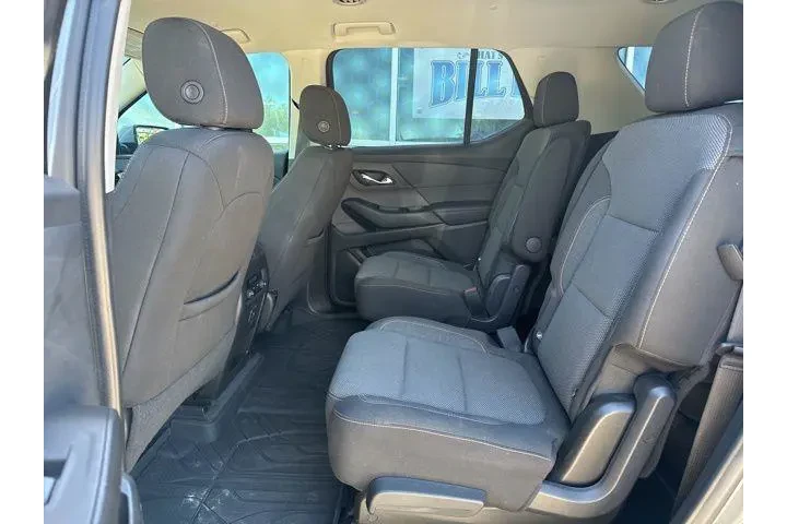 $19488 : Chevrolet Traverse 2020 LT C image 10