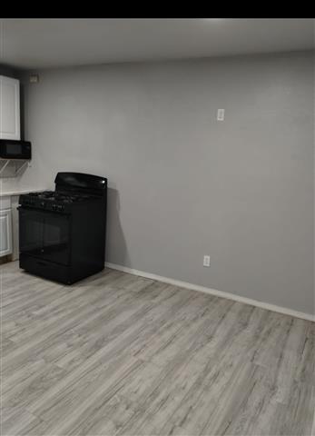 $1500 : Guest house>1/1- PALMDALE_1500 image 3