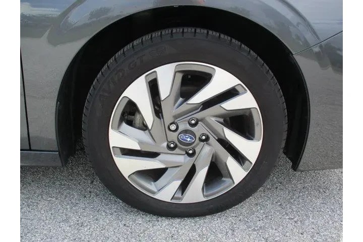 $22995 : Subaru Legacy 2024 AWD Limit image 9