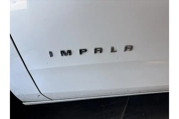 $12777 : Chevrolet Impala 2016 LT 4dr image 10