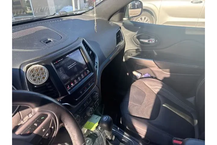 $21995 : Jeep Cherokee 2021 4x4 Latit image 9