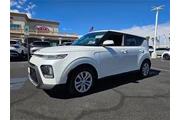 $14450 : Kia Soul 2021 LX 4dr Crossov thumbnail