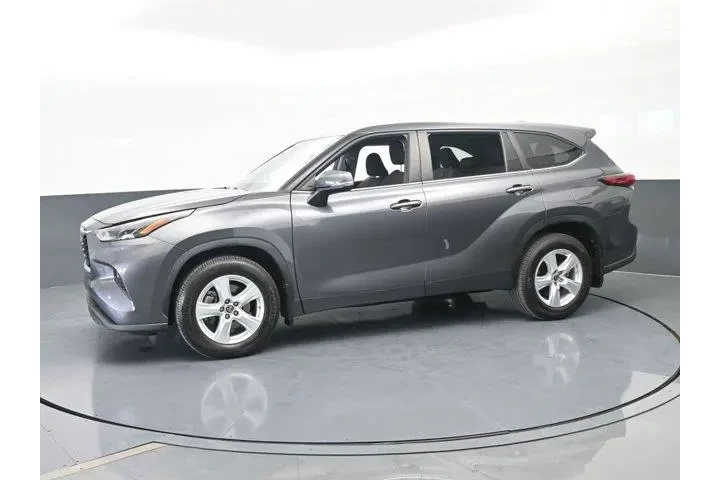 $29598 : Toyota Highlander 2023 AWD L image 2