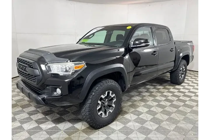 $26500 : Toyota Tacoma 2017 4x4 TRD P image 9